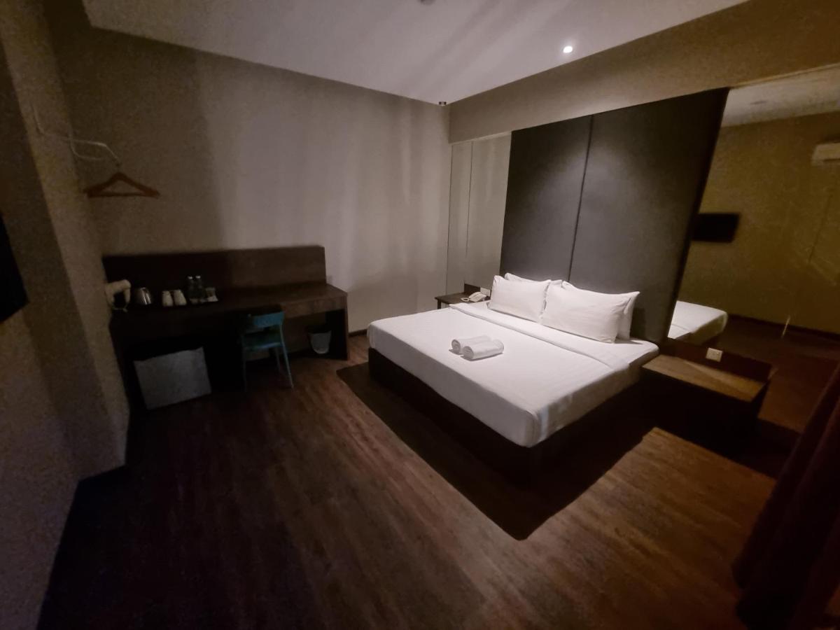 Miico Hotel @ Mount Austin Johor Bahru Exterior foto
