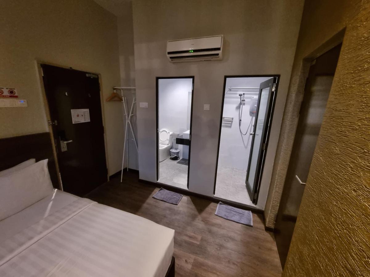 Miico Hotel @ Mount Austin Johor Bahru Exterior foto