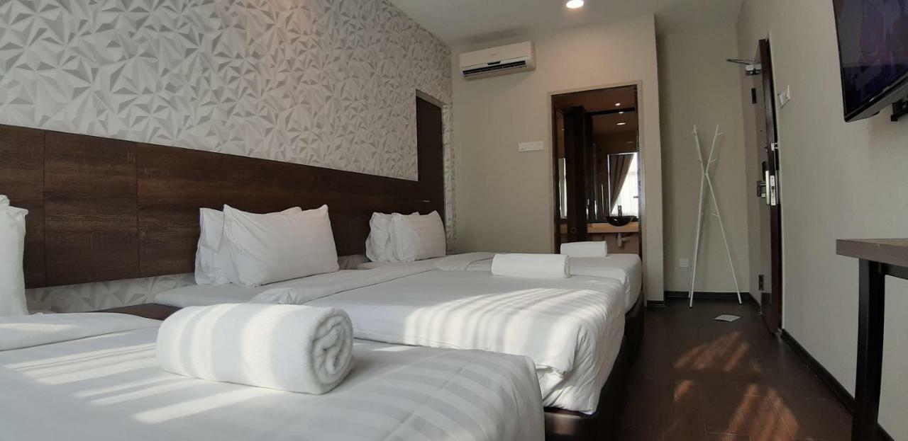 Miico Hotel @ Mount Austin Johor Bahru Exterior foto