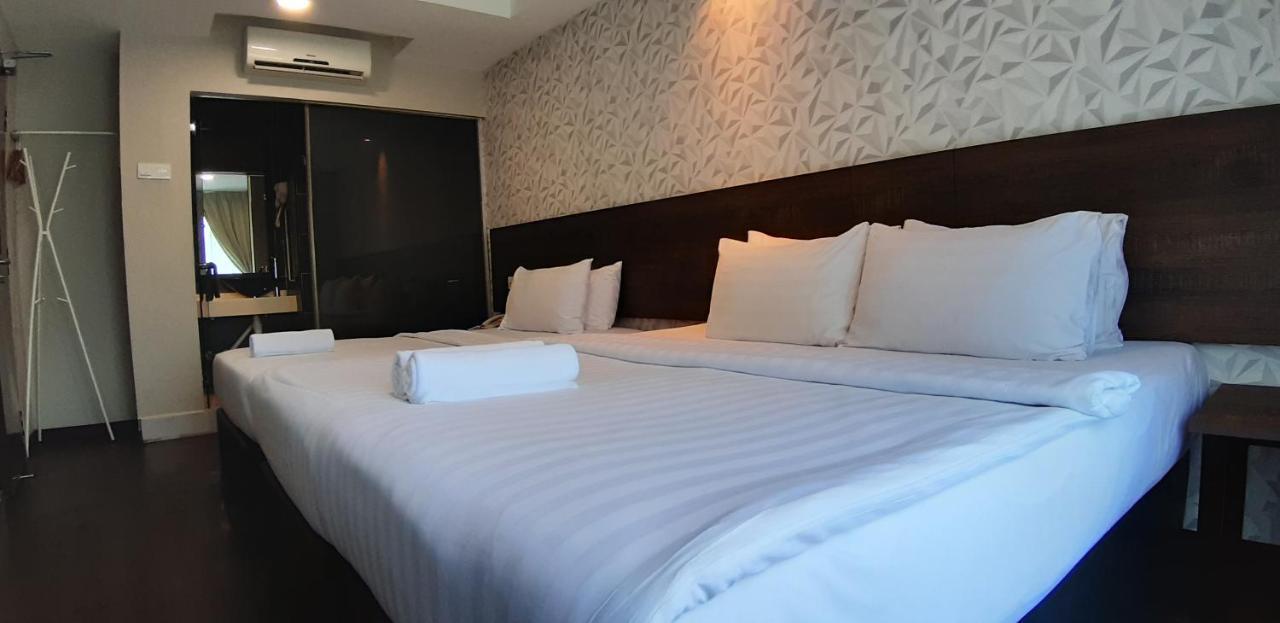 Miico Hotel @ Mount Austin Johor Bahru Exterior foto
